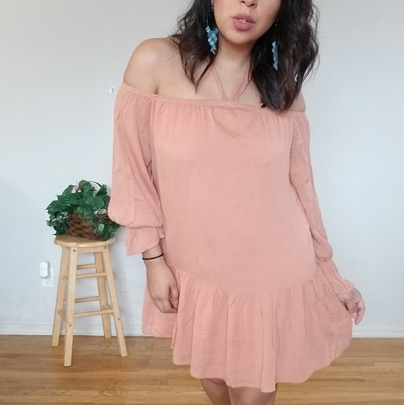 JUST PEACHY BLUSH HALTER TUNIC DRESS - Picture 4 of 7